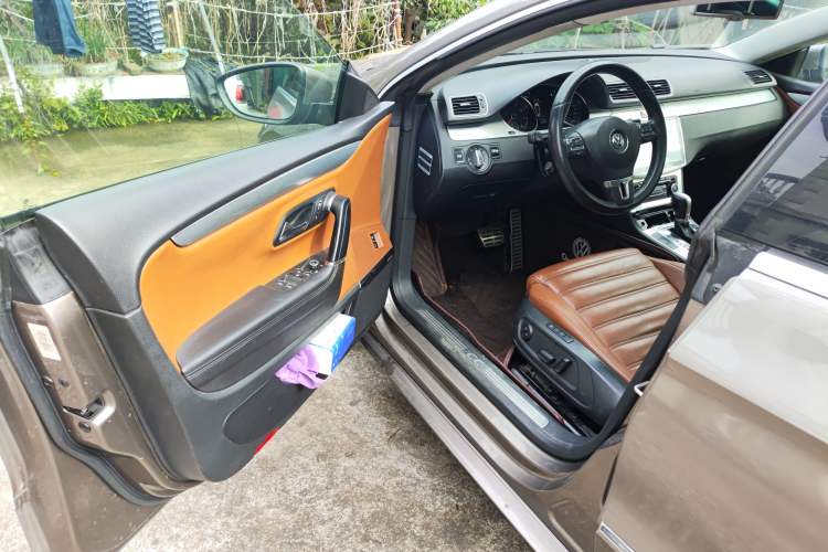 Used Volkswagen CC 2011 2.0 TSI Ultimate Edition Driver Seat