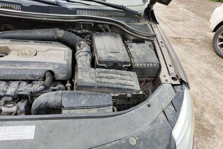 Used Volkswagen CC 2011 2.0 TSI Ultimate Edition Engine Bay Left