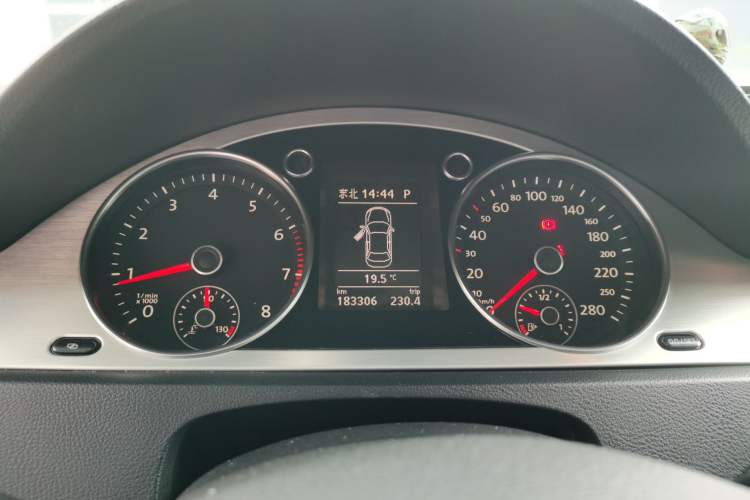 Used Volkswagen CC 2011 1.8TSI Luxury Model Instrument Cluster