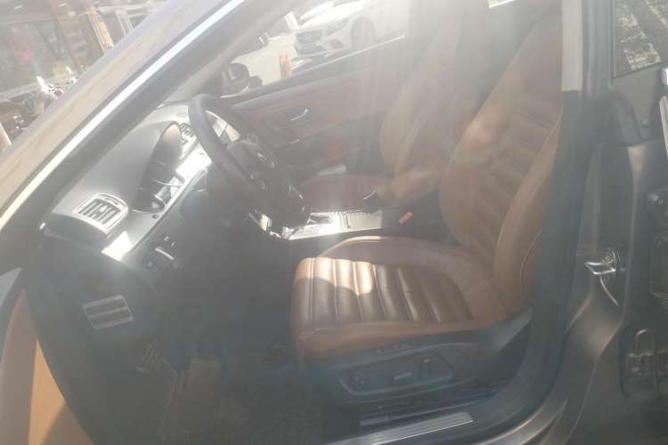 Used Volkswagen CC 2011 2.0 TSI Ultimate Edition Left Front Seat