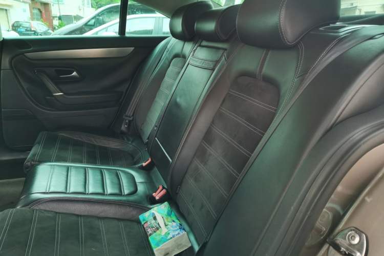 Used Volkswagen CC 2011 1.8TSI Luxury Model Left Rear Seat