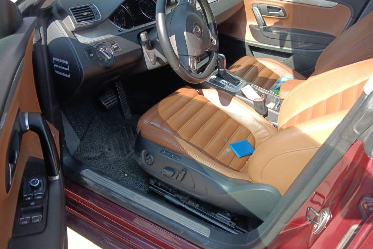Used Volkswagen CC 2011 2.0 TSI Ultimate Edition Driver Seat