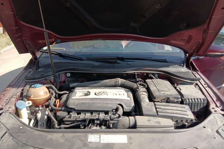 Used Volkswagen CC 2011 2.0 TSI Ultimate Edition Engine Bay