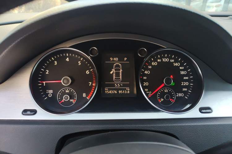 Used Volkswagen CC 2011 1.8TSI Luxury Model Instrument Cluster