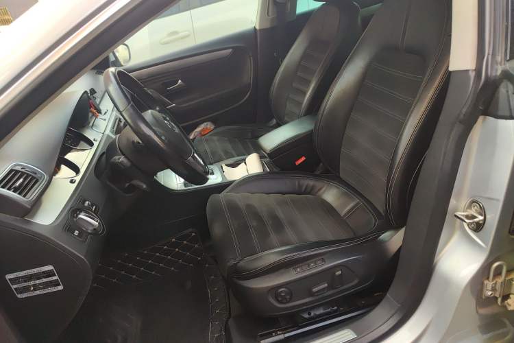 Used Volkswagen CC 2011 1.8TSI Luxury Model Left Front Seat