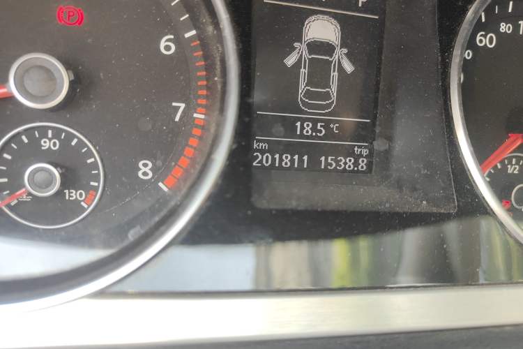 Used Volkswagen CC 2011 2.0 TSI Ultimate Edition Odometer Close Up