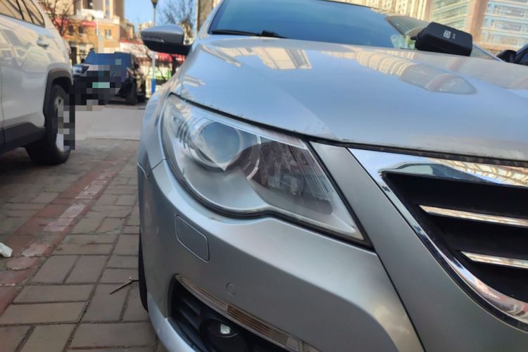 Used Volkswagen CC 2011 1.8TSI Luxury Model Right Front Headlight