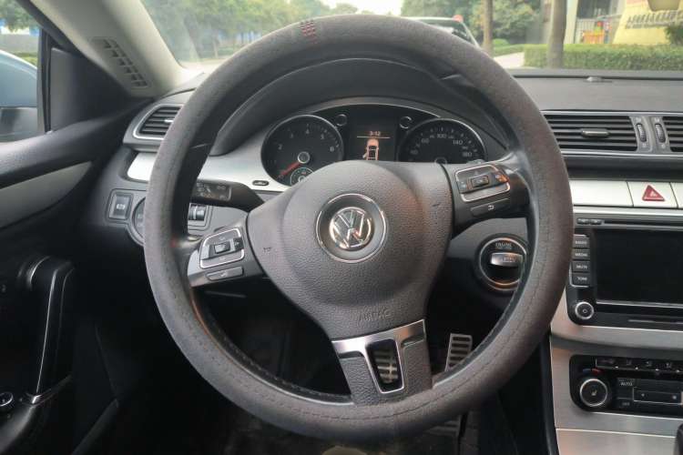 Used Volkswagen CC 2011 1.8TSI Luxury Model Steering Wheel