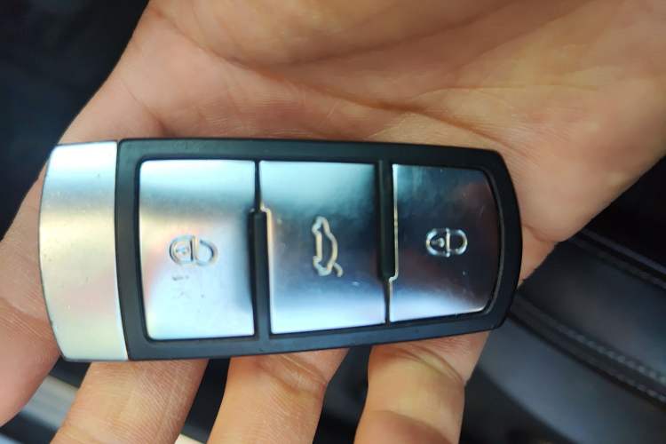Used Volkswagen CC 2011 1.8TSI Luxury Model Vehicle Key