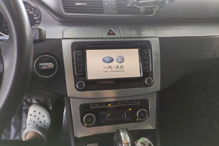 Used Volkswagen CC 2011 1.8TSI Luxury Model Audio And AC Panel