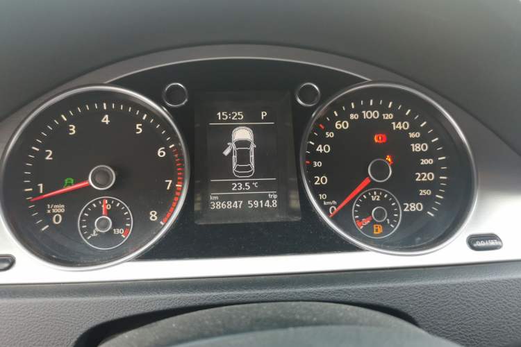 Used Volkswagen CC 2011 2.0 TSI Ultimate Edition Instrument Cluster