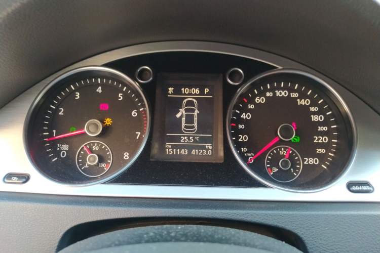 Used Volkswagen CC 2011 2.0 TSI Ultimate Edition Instrument Cluster