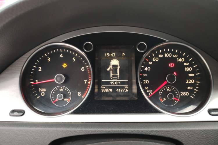 Used Volkswagen CC 2011 2.0 TSI Luxury Edition Instrument Cluster