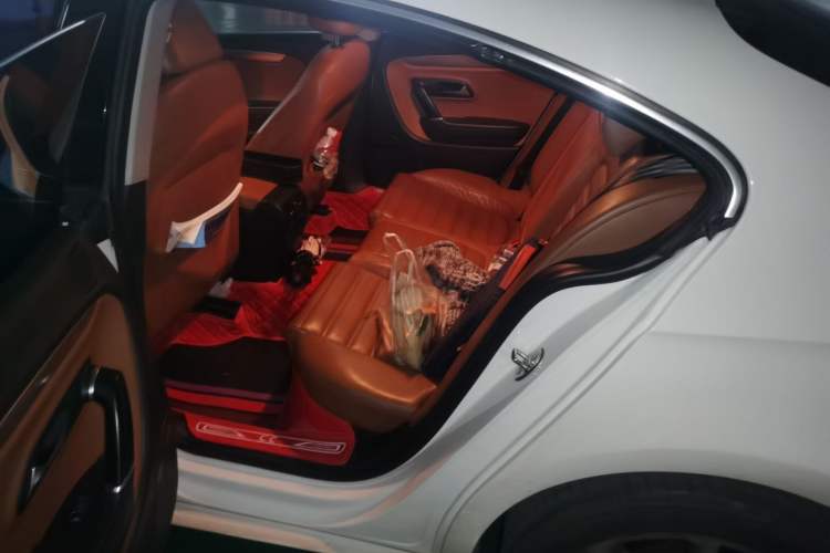Used Volkswagen CC 2011 1.8 TSI Prestige Model Left Rear Seat