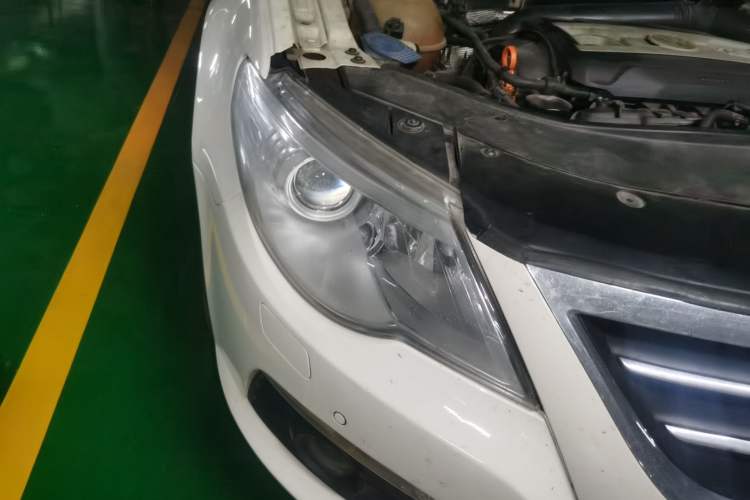Used Volkswagen CC 2011 1.8 TSI Prestige Model Right Front Headlight