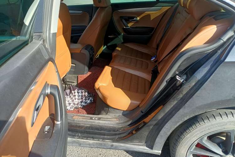 Used Volkswagen CC 2012 1.8TSI Luxury Model Left Rear Seat