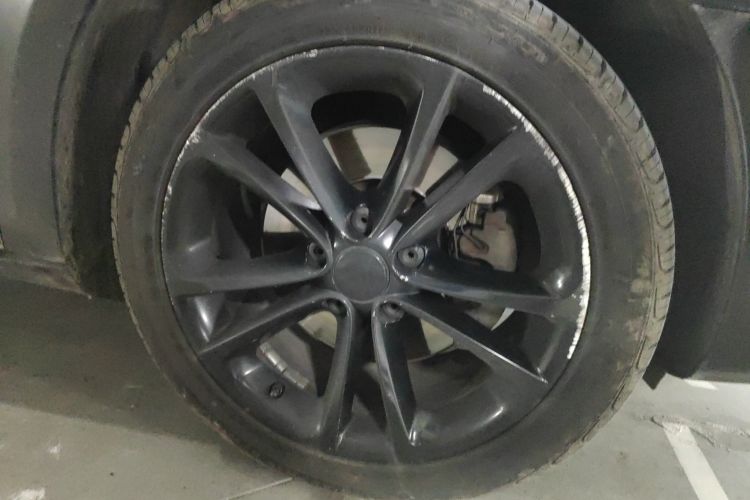 Used Volkswagen CC 2012 2.0 TSI Luxury Model Right Front Wheel Hub