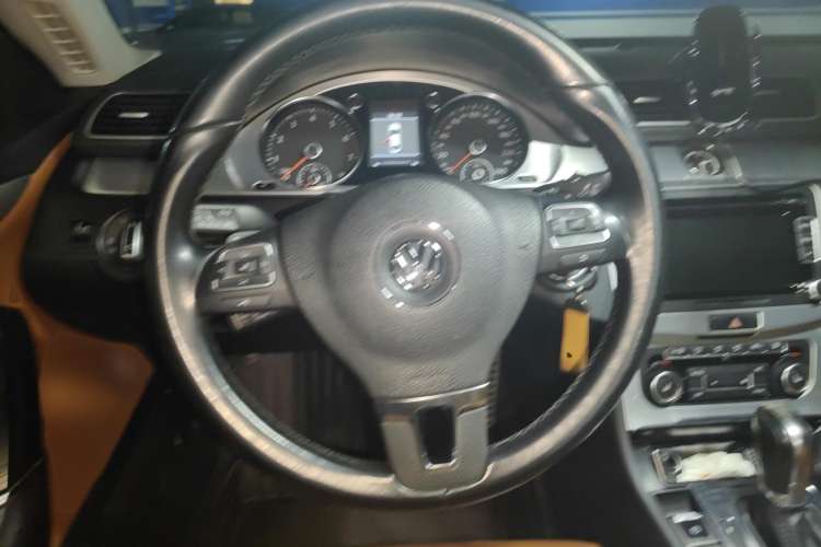 Used Volkswagen CC 2012 2.0 TSI Luxury Model Steering Wheel