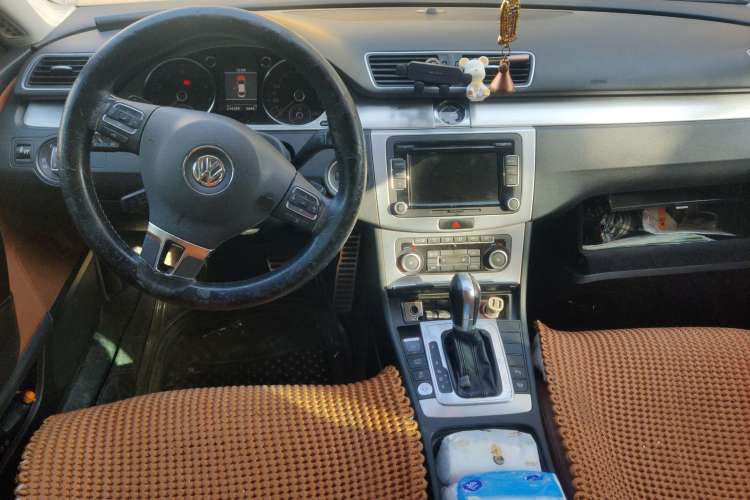 Used Volkswagen CC 2012 2.0 TSI Luxury Model Center Console