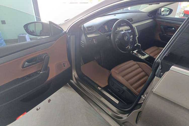 Used Volkswagen CC 2012 2.0 TSI Luxury Model Interior 2