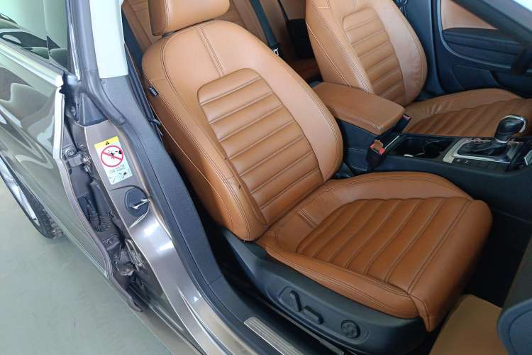 Used Volkswagen CC 2012 2.0 TSI Luxury Model Right Front Seat