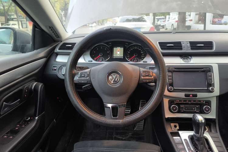 Used Volkswagen CC 2012 1.8TSI Luxury Model Steering Wheel