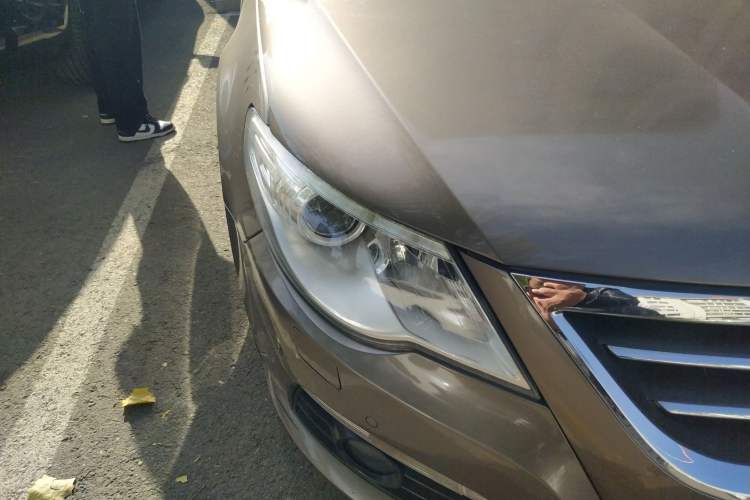 Used Volkswagen CC 2012 2.0 TSI Luxury Model Right Front Headlight