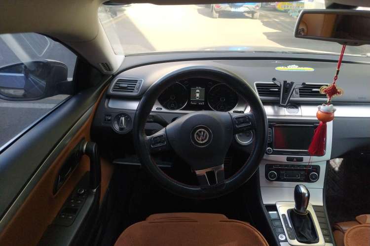 Used Volkswagen CC 2012 2.0 TSI Luxury Model Steering Wheel