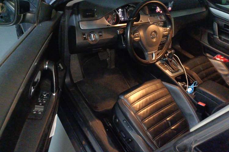 Used Volkswagen CC 2012 3.6 FSI R-Line Driver Seat