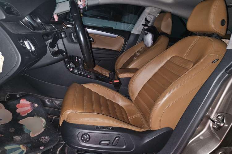 Used Volkswagen CC 2012 1.8TSI Luxury Model Left Front Seat