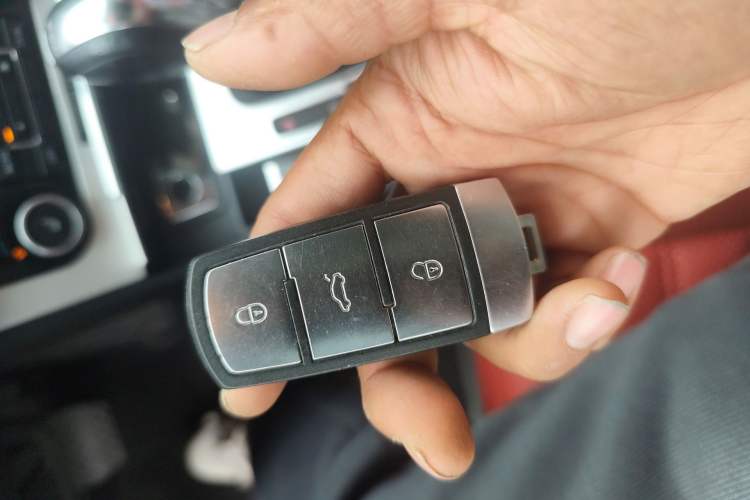 Used Volkswagen CC 2012 3.6 FSI R-Line Vehicle Key