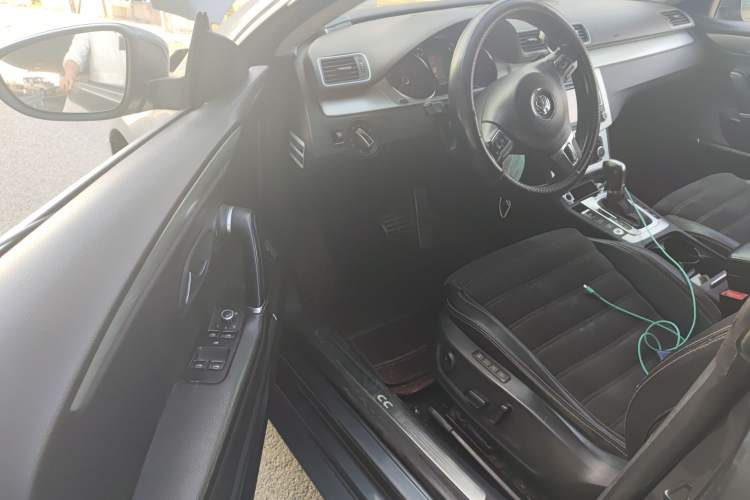 Used Volkswagen CC 2012 1.8TSI Luxury Model Driver Seat