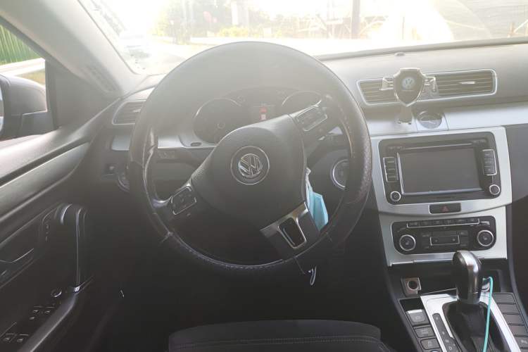 Used Volkswagen CC 2012 1.8TSI Luxury Model Steering Wheel