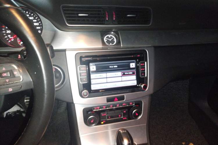 Used Volkswagen CC 2012 2.0 TSI Luxury Model Audio And AC Panel