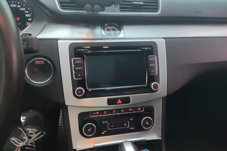 Used Volkswagen CC 2012 2.0 TSI Luxury Model Audio And AC Panel