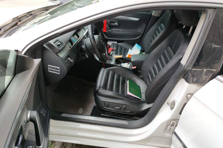 Used Volkswagen CC 2012 1.8TSI Prestige Model Driver Seat