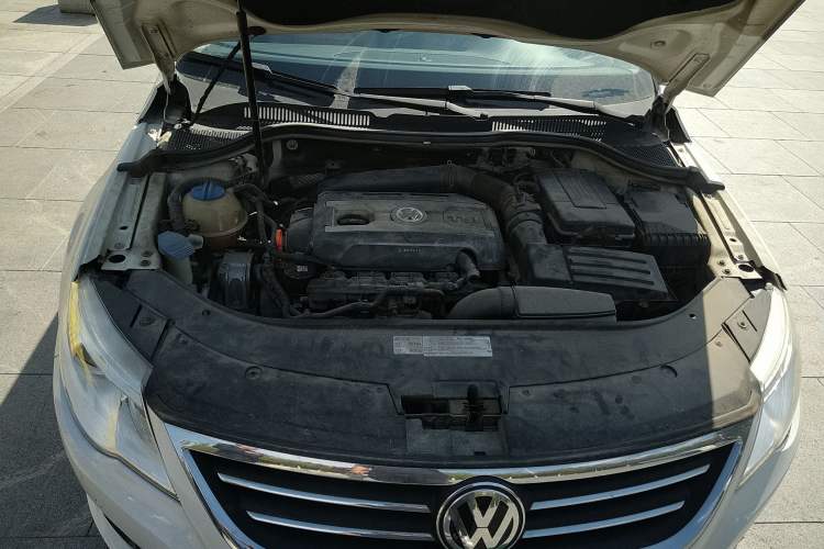 Used Volkswagen CC 2012 2.0 TSI Ultimate Edition Engine Bay