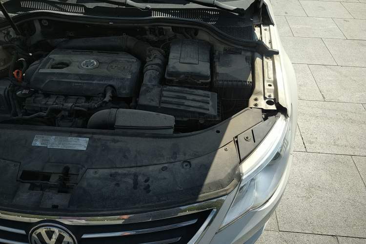 Used Volkswagen CC 2012 2.0 TSI Ultimate Edition Engine Bay Left