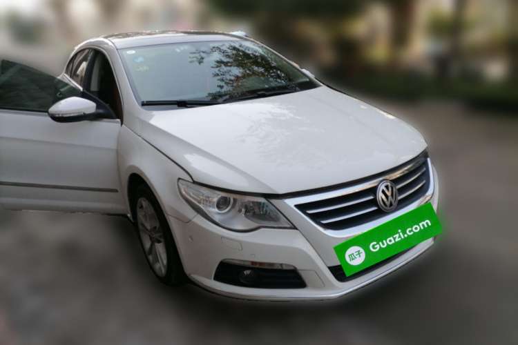 Used Volkswagen CC 2012 1.8TSI Luxury Model Front Right 45 Deg