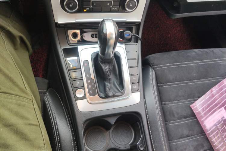 Used Volkswagen CC 2012 1.8TSI Luxury Model Gear Lever