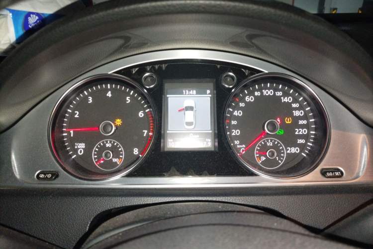 Used Volkswagen CC 2012 2.0 TSI Luxury Model Instrument Cluster