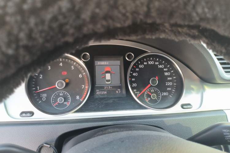 Used Volkswagen CC 2012 2.0 TSI Luxury Model Instrument Cluster
