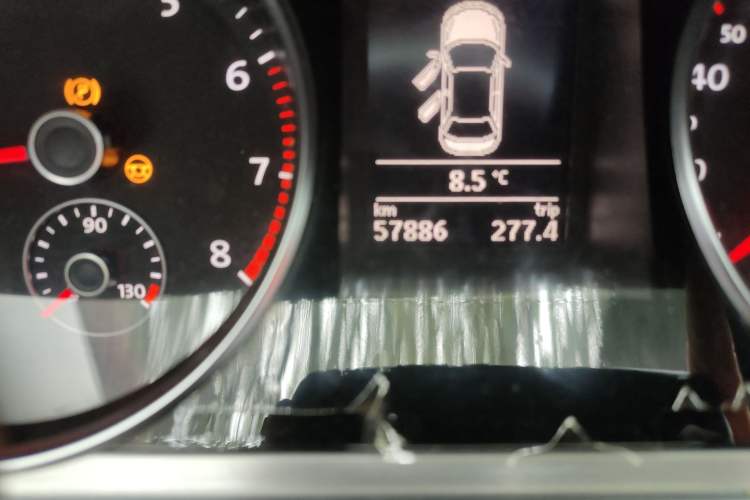 Used Volkswagen CC 2012 1.8TSI Prestige Model Odometer Close Up