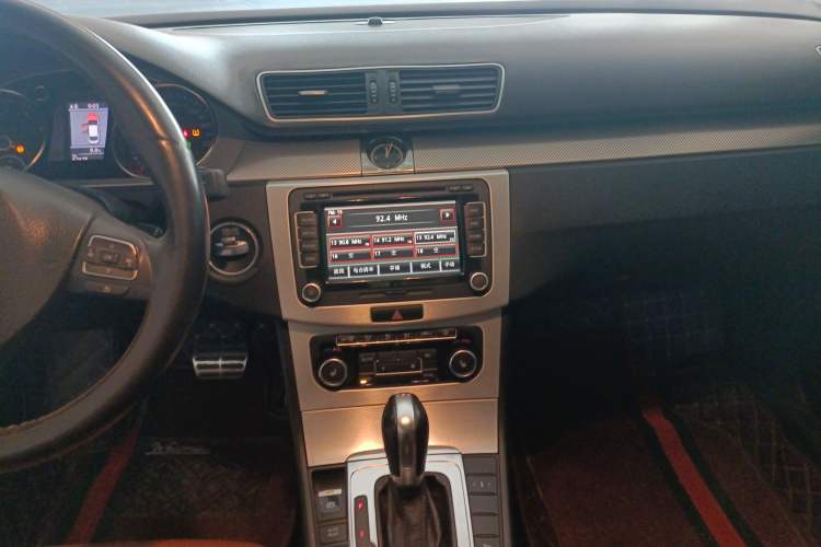 Used Volkswagen CC 2012 3.0 FSI V6 Audio And AC Panel