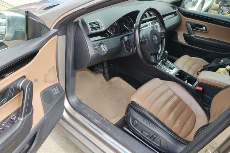 Used Volkswagen CC 2012 3.6 FSI R-Line Driver Seat