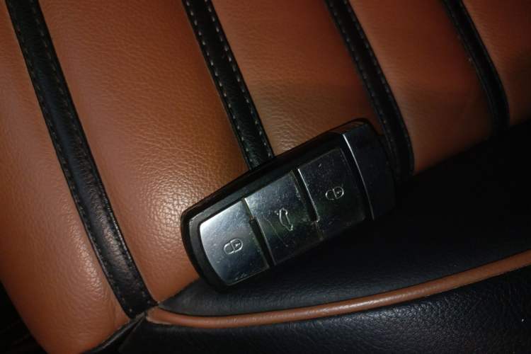Used Volkswagen CC 2012 3.0 FSI V6 Vehicle Key