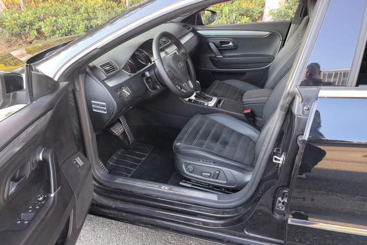 Used Volkswagen CC 2013 1.8TSI Luxury Model Driver Seat