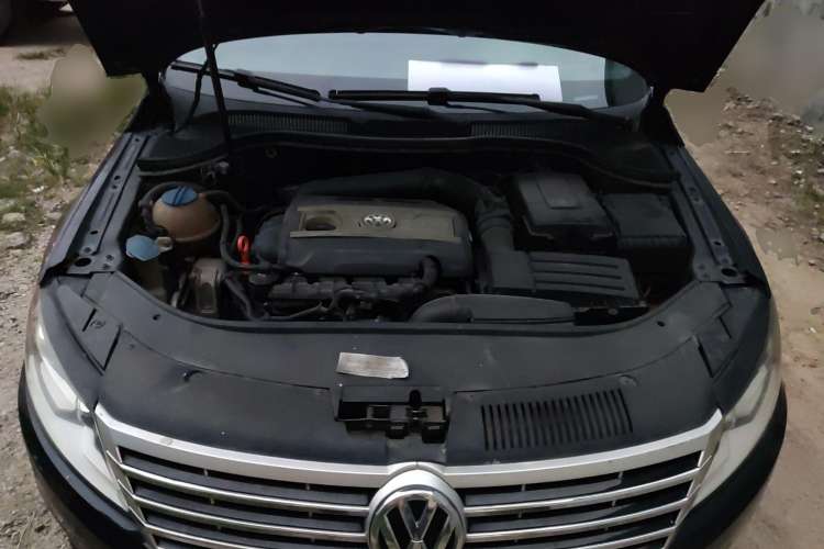 Used Volkswagen CC 2013 1.8TSI Luxury Model Engine Bay