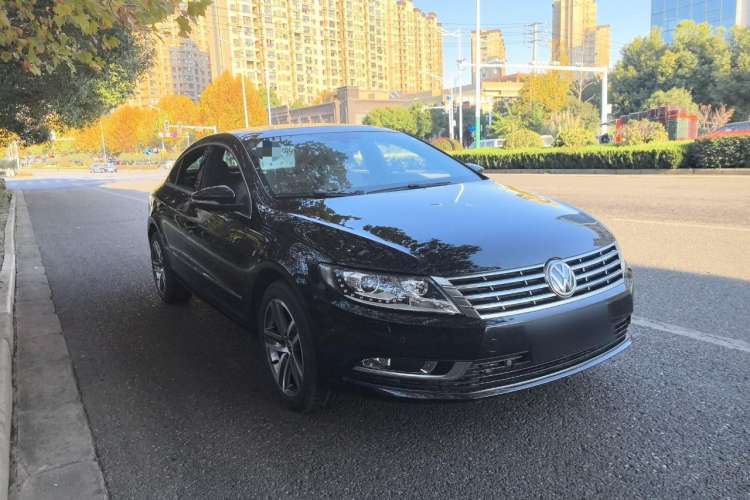 Used Volkswagen CC 2013 1.8TSI Luxury Model Front Right 45 Deg