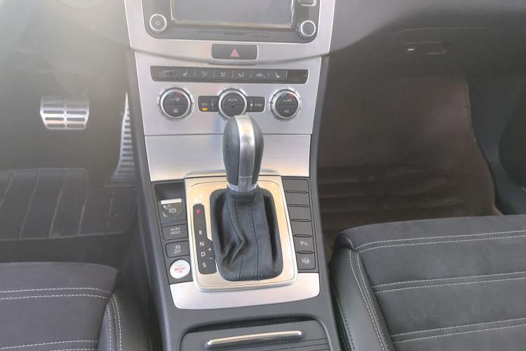 Used Volkswagen CC 2013 1.8TSI Luxury Model Gear Lever